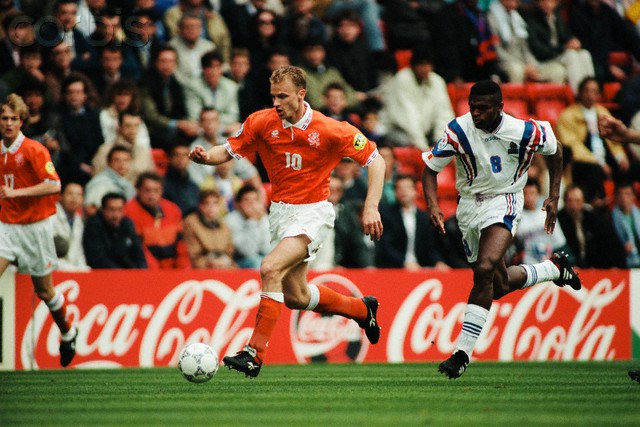 Soccer - Euro 1996 - France vs Netherlands