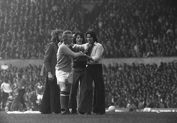 Denis-Law-after-the-Manch-003