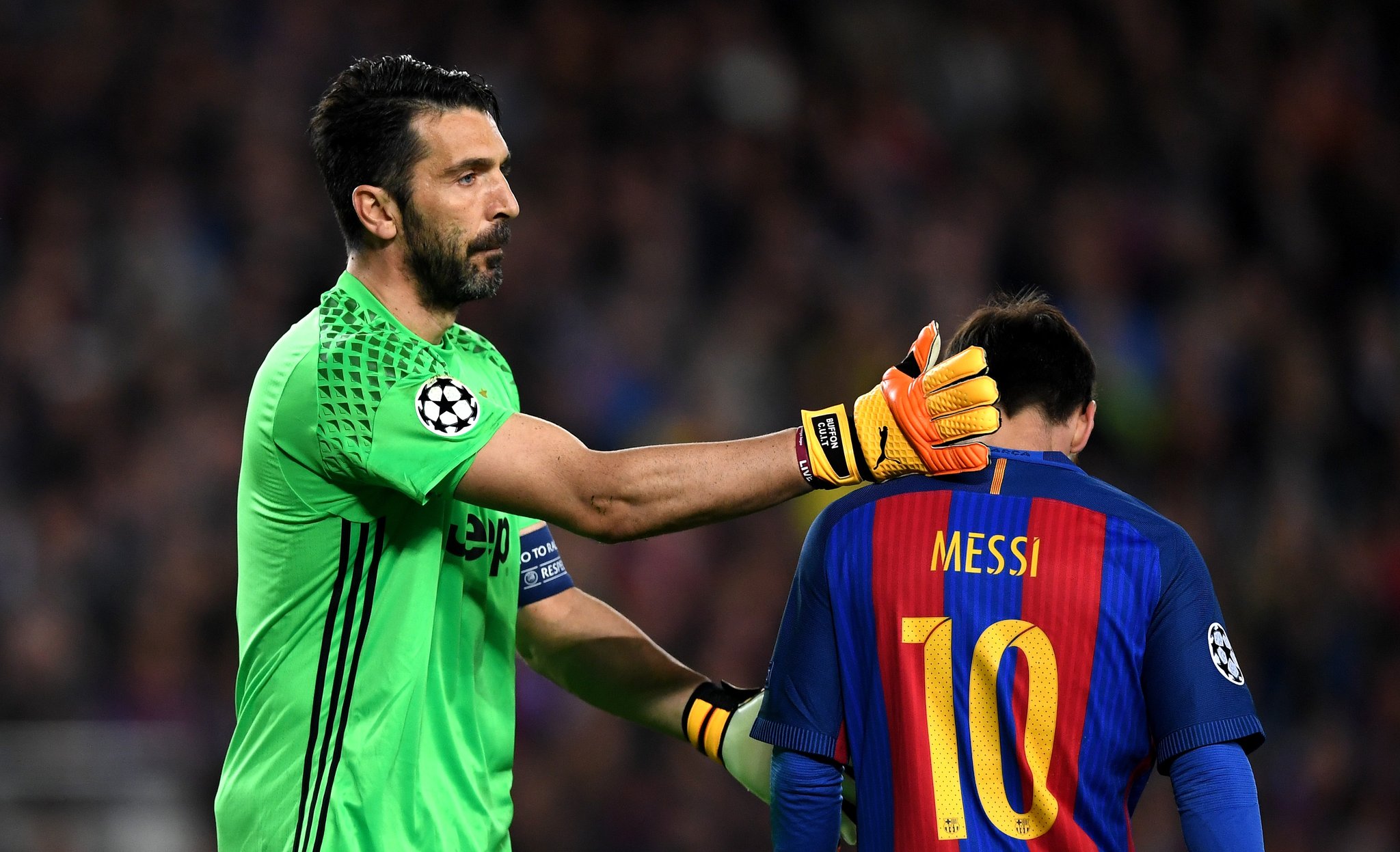 Buffon’dan Messi’ye geçit yok